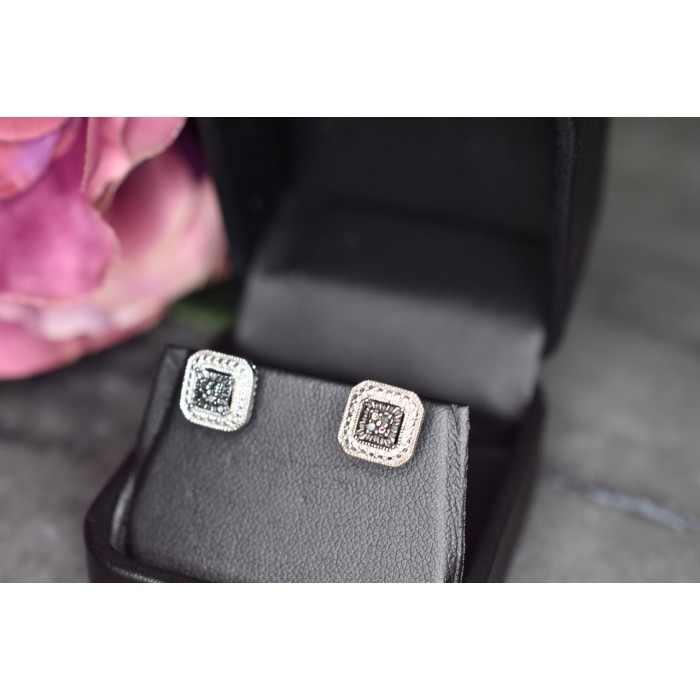 Sky Jewelry Серебряные серьги-гвоздики с камнями Черная Шпинель