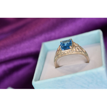 Sky Jewelry Серебряное кольцо с голубым Топазом