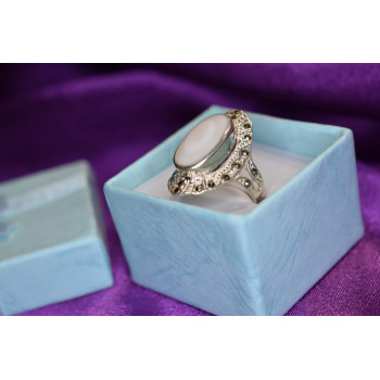 Sky Jewelry Серебряное кольцо 925 пробы с Перламутром и камнями Морион