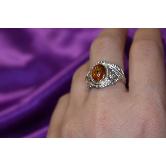 Sky Jewelry Серебряное кольцо  с Янтарем