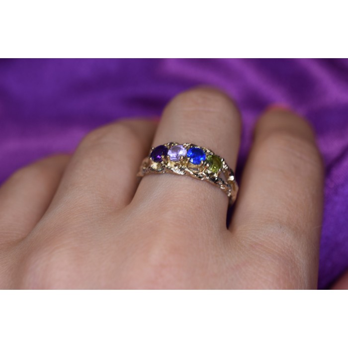 Sky Jewelry Серебряное кольцо с камнями Демантоид, Турмалин Параиба, Шпинель и Аметист