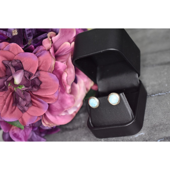 Sky Jewelry Серебряные серьги-гвоздики  с камнем Ларимар