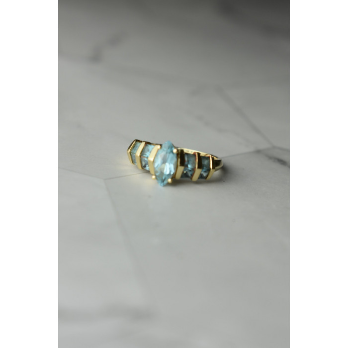 Sky Jewelry Золотое кольцо с Топазом 14К (585 проба)