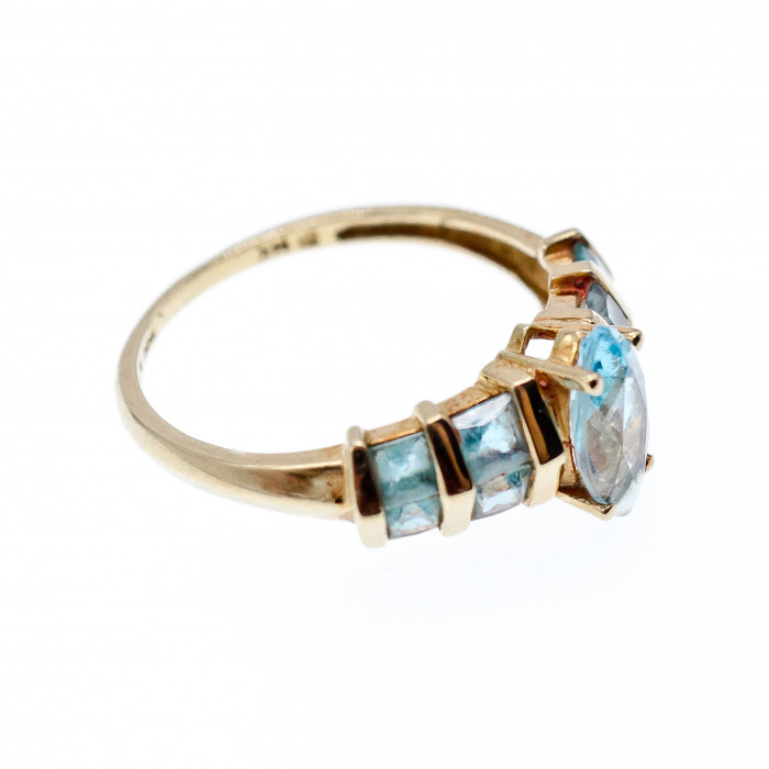 Sky Jewelry Золотое кольцо с Топазом 14К (585 проба)