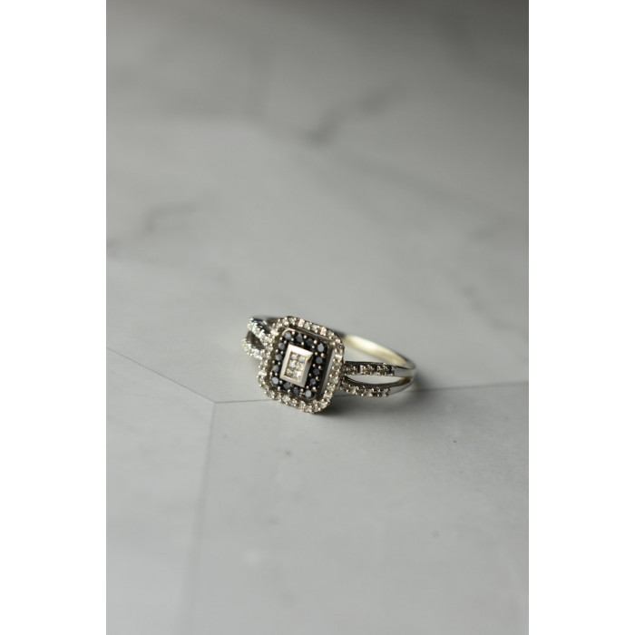 Sky Jewelry Золотое кольцо 10К (417 проба) с Бриллиантами и камнями Черная Шпинель