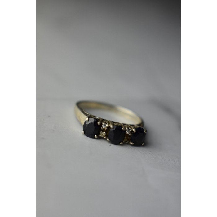 Sky Jewelry Серебряное кольцо с камнем Сапфир и фианитами
