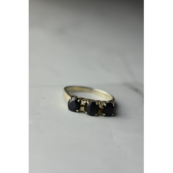 Sky Jewelry Серебряное кольцо с камнем Сапфир и фианитами