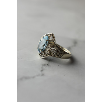 Sky Jewelry Серебряное кольцо с камнем Голубая Шпинель 925 проба