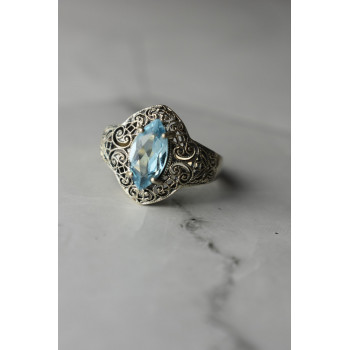 Sky Jewelry Серебряное кольцо с камнем Голубая Шпинель 925 проба