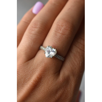 Sky Jewelry Серебряное кольцо 925 проба с фианитами *Сердце*