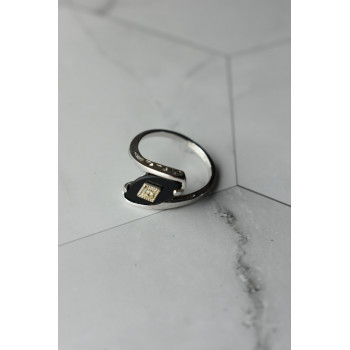 Sky Jewelry Серебряное кольцо с  Черным Агатом и фианитом