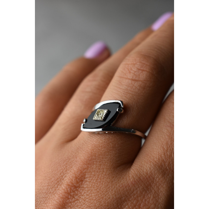 Sky Jewelry Серебряное кольцо с  Черным Агатом и фианитом