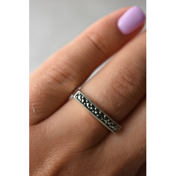 Sky Jewelry Классическое Серебряное кольцо с камнями Черная шпинель