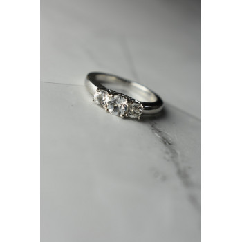 Sky Jewelry Серебряное кольцо с белой (бесцветной) Шпинелью 925 проба 