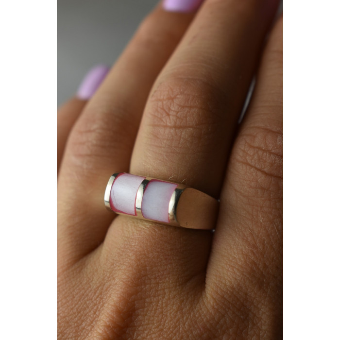 Sky Jewelry Серебряное кольцо 925 пробы с розовым Перламутром
