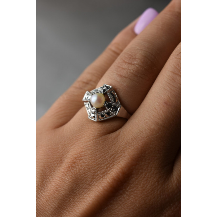 Sky Jewelry Серебряное кольцо с жемчугом и марказитами
