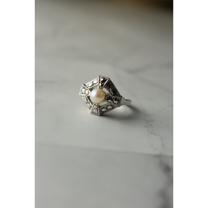 Sky Jewelry Серебряное кольцо с жемчугом и марказитами