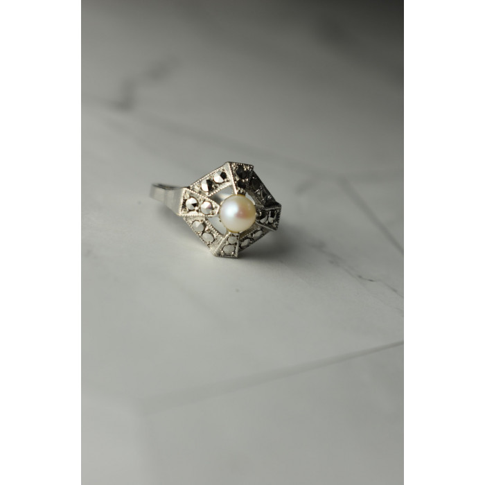 Sky Jewelry Серебряное кольцо с жемчугом и марказитами