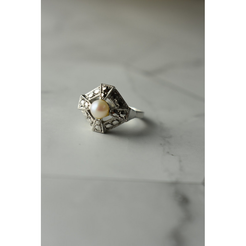 Sky Jewelry Серебряное кольцо с жемчугом и марказитами