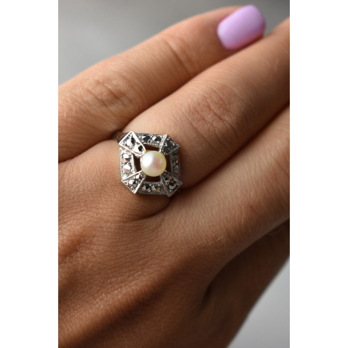 Sky Jewelry Серебряное кольцо с жемчугом и марказитами