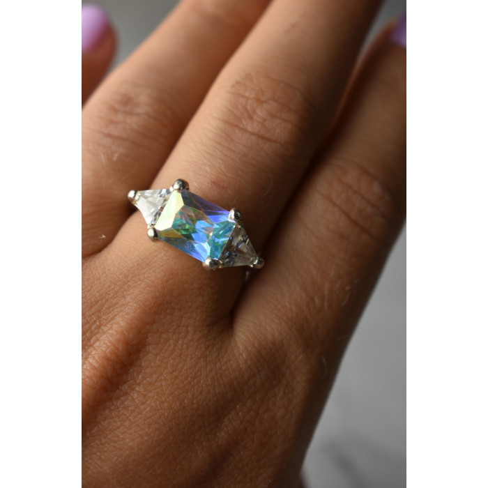 Sky Jewelry Серебряное кольцо со сверкающим камнем Алпанит и фианитами