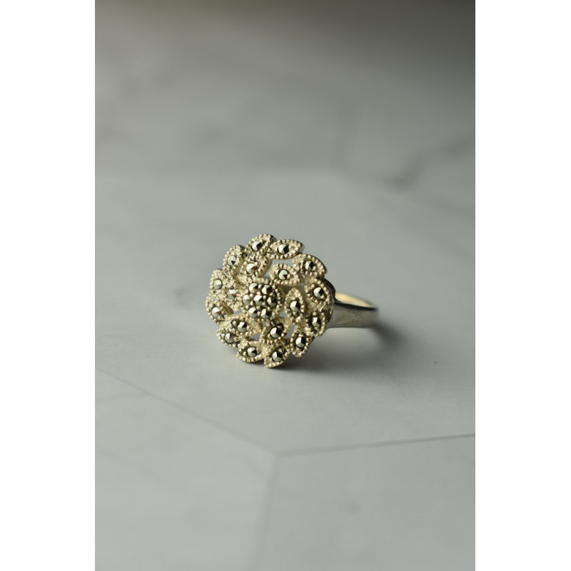 Sky Jewelry Серебряное кольцо с Марказитами  925 проба * Цветок