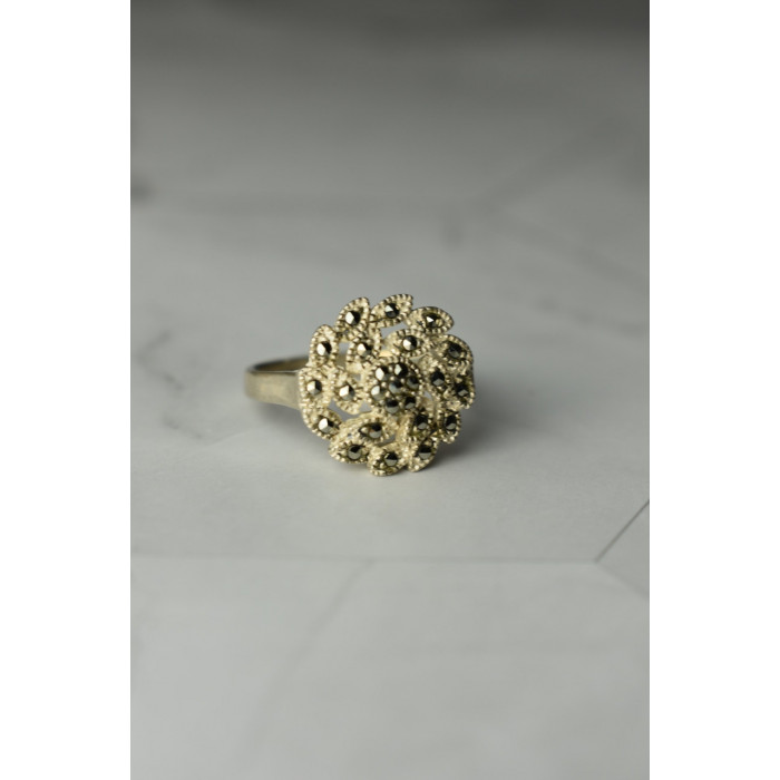 Sky Jewelry Серебряное кольцо с Марказитами  925 проба * Цветок