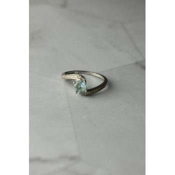 Sky Jewelry Серебряное кольцо 925 пробы с голубой  Шпинелью и фианитами