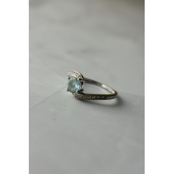 Sky Jewelry Серебряное кольцо 925 пробы с голубой  Шпинелью и фианитами