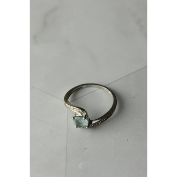 Sky Jewelry Серебряное кольцо 925 пробы с голубой  Шпинелью и фианитами