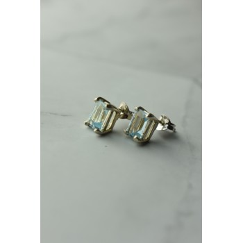 Sky Jewelry Серьги-гвоздики  серебряные с голубой Шпинелью