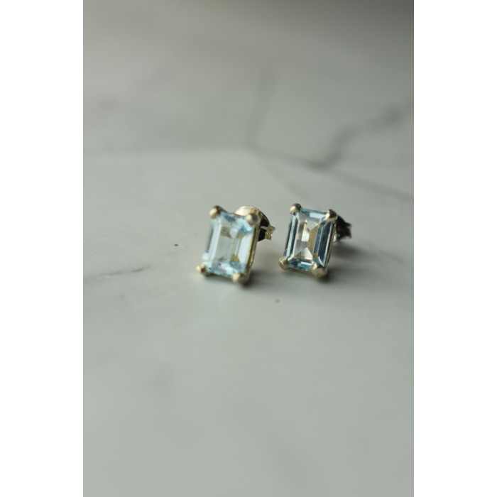 Sky Jewelry Серьги-гвоздики  серебряные с голубой Шпинелью