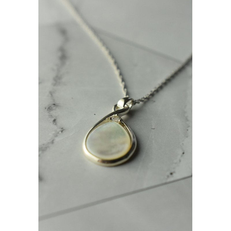 Sky Jewelry Серебряная цепочка с кулоном  Перламутр и бесцветный Кварц
