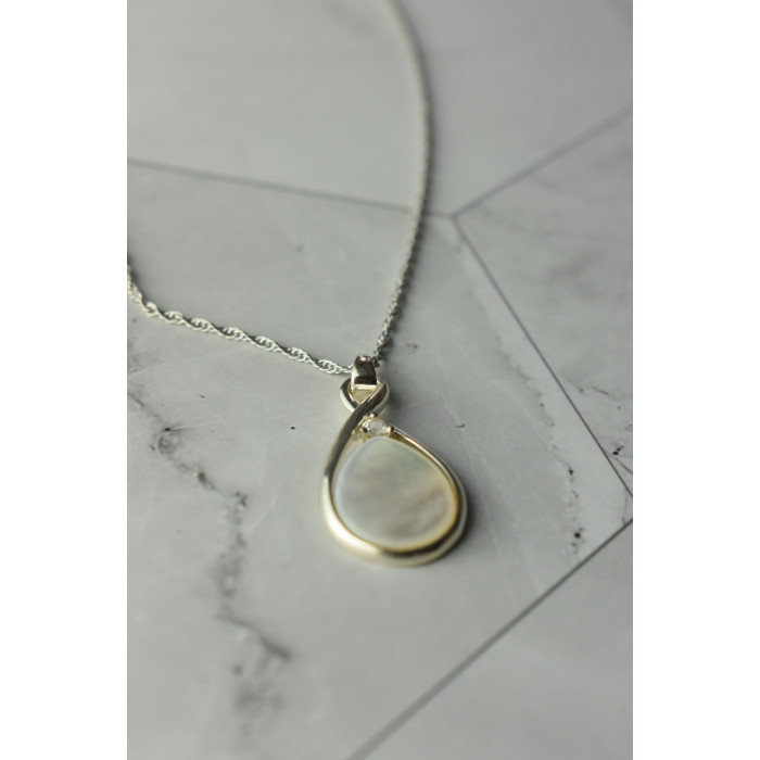 Sky Jewelry Серебряная цепочка с кулоном  Перламутр и бесцветный Кварц