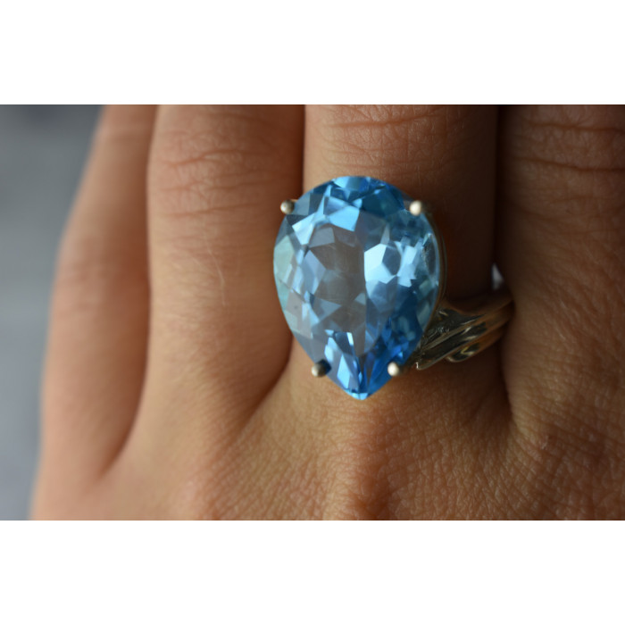 Sky Jewelry Серебряное кольцо с Голубым Топазом 925 проба