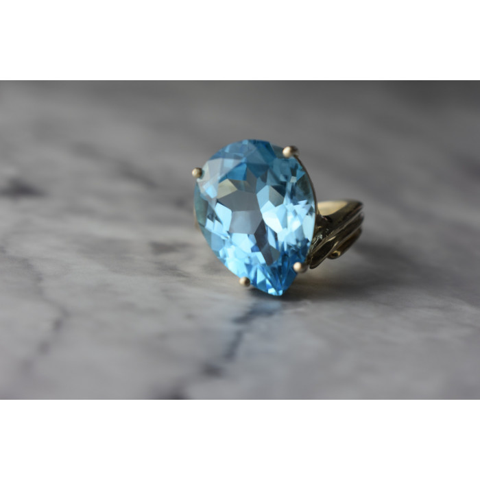 Sky Jewelry Серебряное кольцо с Голубым Топазом 925 проба