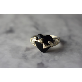 Sky Jewelry Серебряное кольцо с Черным Нефритом 925 проба *Сердце
