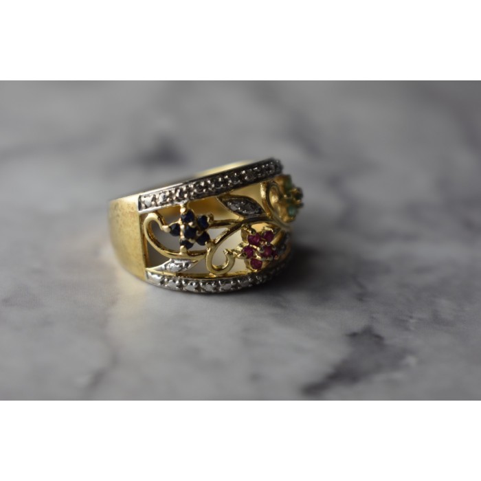 Sky Jewelry Серебряное кольцо в позолоте 925 проба с Сапфирами , Розовой Шпинелью и Изумрудами