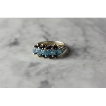 Sky Jewelry Серебряное кольцо с Голубой Шпинелью и Сапфирами