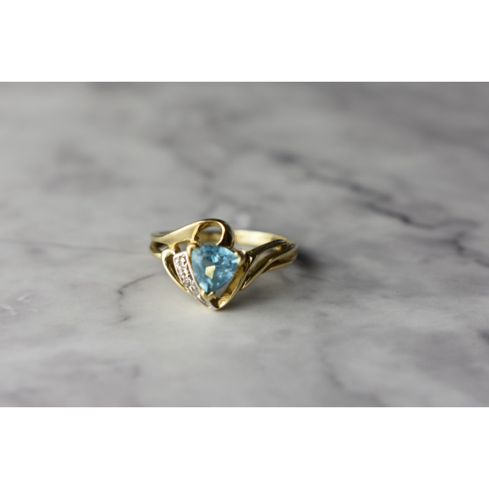 Sky Jewelry Золотое кольцо с Топазом и Бриллиантами