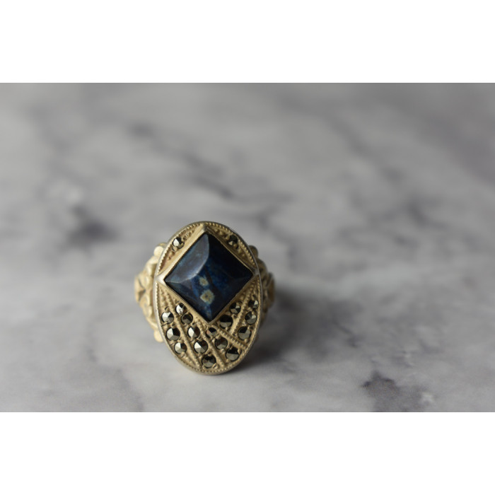 Sky Jewelry Серебряное кольцо  с камнем Содалит и Марказит