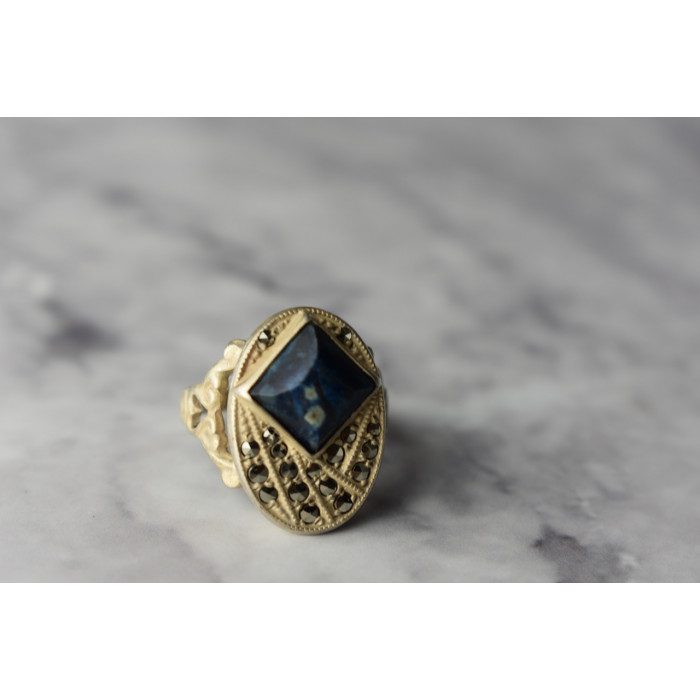 Sky Jewelry Серебряное кольцо  с камнем Содалит и Марказит