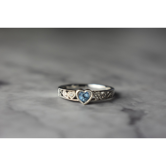 Sky Jewelry Золотое кольцо с Топазом и Бриллиантами *Голубое Сердце