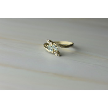 Sky Jewelry Серебряное кольцо с камнем Голубая Шпинель и фианитами 925 проба