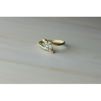 Sky Jewelry Серебряное кольцо с камнем Голубая Шпинель и фианитами 925 проба