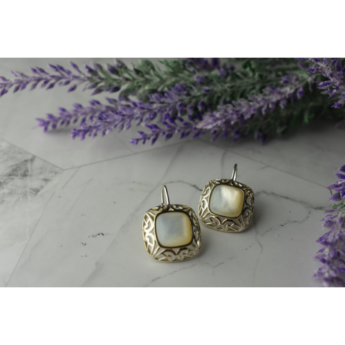 Sky Jewelry Серебряные серьги с Перламутром 925 проба *Ажур*