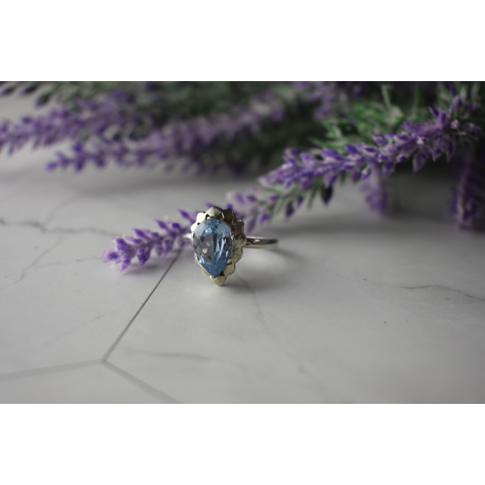 Sky Jewelry Винтажное Серебряное кольцо с топазом