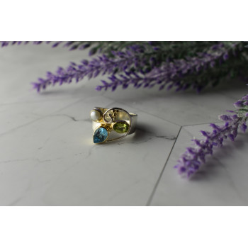 Sky Jewelry Серебряное кольцо с Жемчугом, Голубой Шпинелью и Перидотом