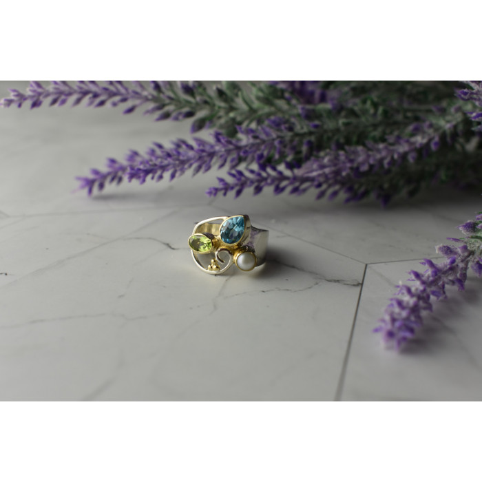 Sky Jewelry Серебряное кольцо с Жемчугом, Голубой Шпинелью и Перидотом
