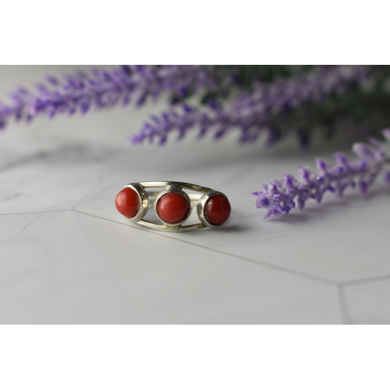 Sky Jewelry Серебряное кольцо с красными Кораллами